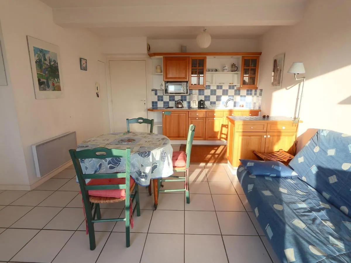 Apartment Appartement Avec Terrasse, Parking, A 200M Du Port De Benodet - Fr-1-481-59