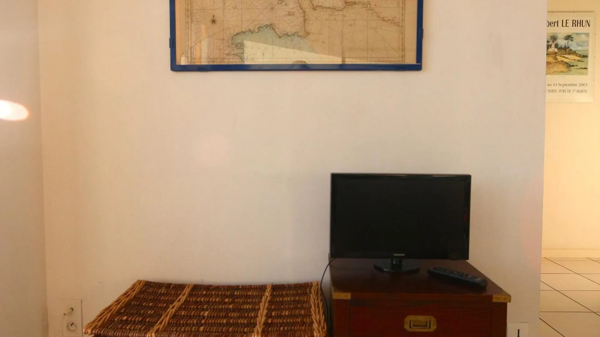 Appartement Avec Terrasse, Parking, A 200M Du Port De Benodet - Fr-1-481-59 France